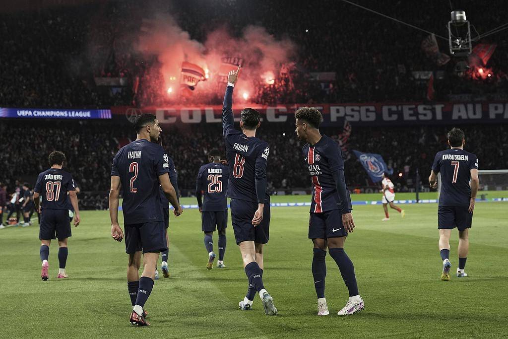 巴黎圣日耳曼遭淘汰,未能继续前进,球迷情绪低落的简单介绍 巴黎圣日耳曼遭淘汰,未能继续前进,球迷情绪低落的简单介绍