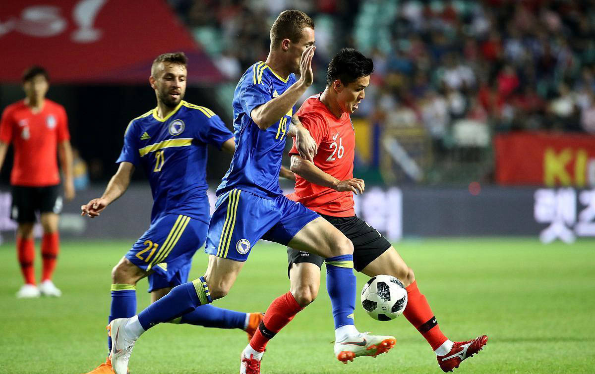 冰岛客场逼平波黑,保住不败纪录的简单介绍 冰岛客场逼平波黑,保住不败纪录的简单介绍