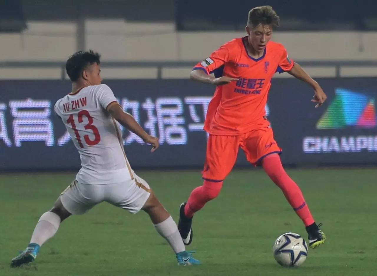 格拉纳达攻入一球，逆转击败对手的简单介绍