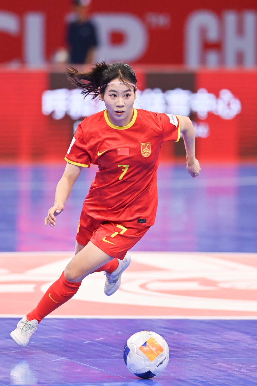 爱游戏入口-僵持胜负：女足国家队国际比赛上场实力对抗