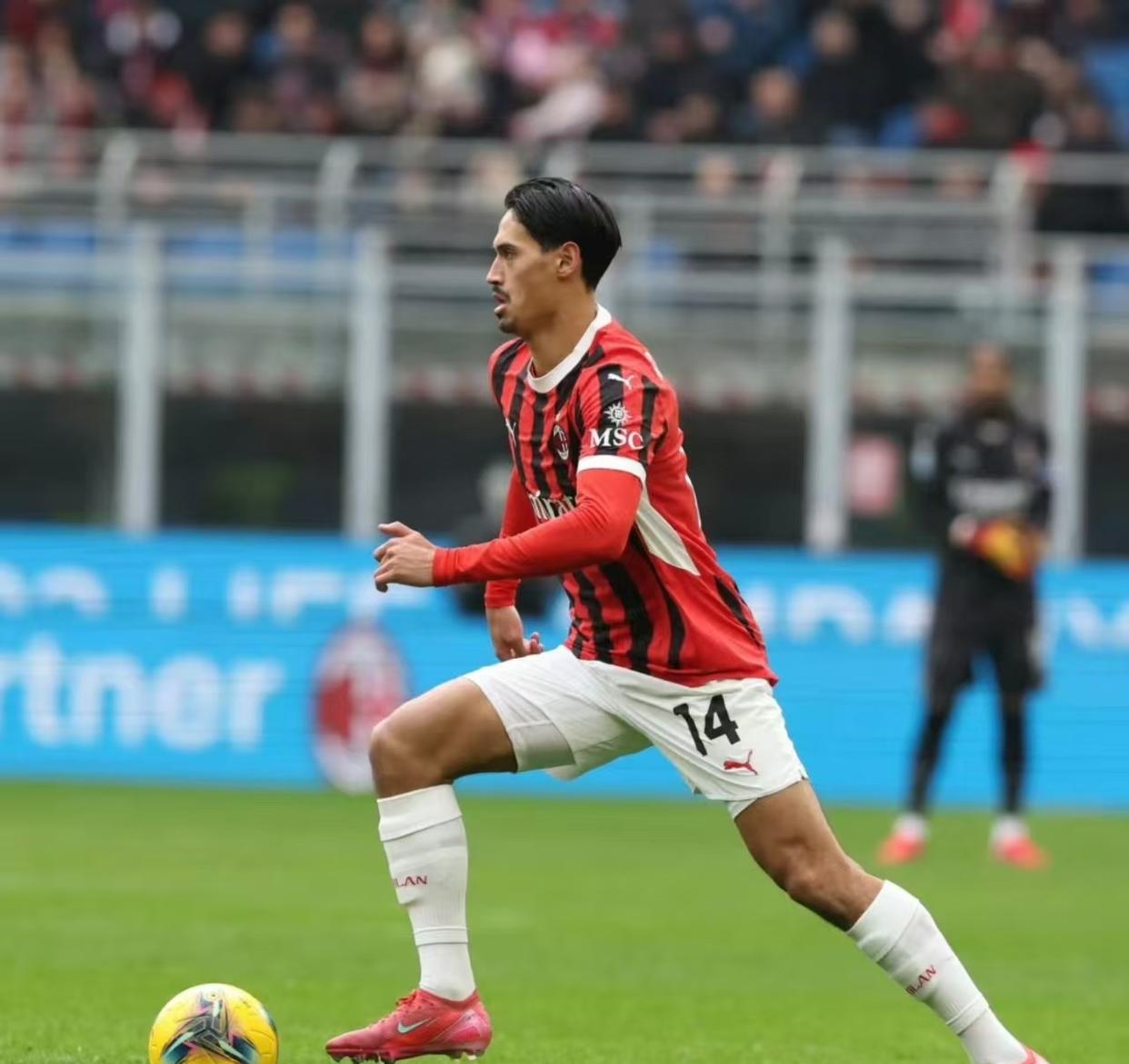 AC米兰战胜帕尔马，继续保持不败的简单介绍