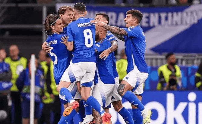 关于意大利队对决克罗地亚队,赛场激励的信息 关于意大利队对决克罗地亚队,赛场激励的信息