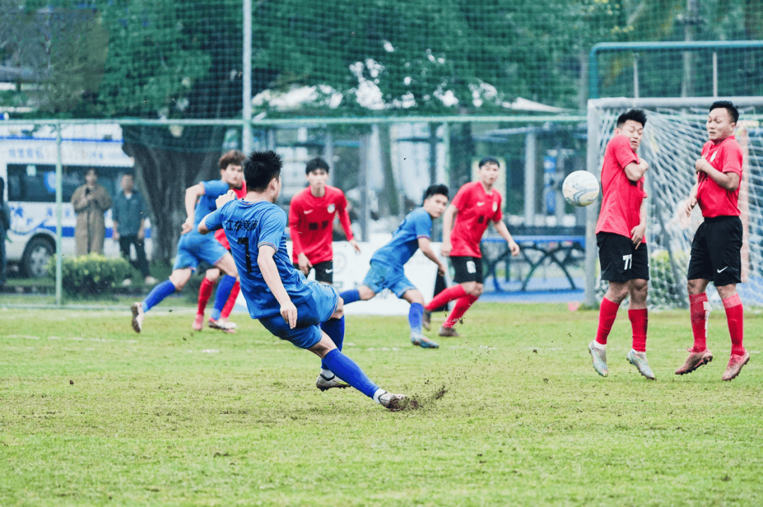 亚洲足球联赛即将揭幕,备受瞩目! 亚洲足球联赛即将揭幕,备受瞩目!