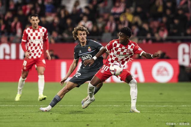 爱游戏网页版-比利亚雷亚尔战胜对手，保持不败战绩