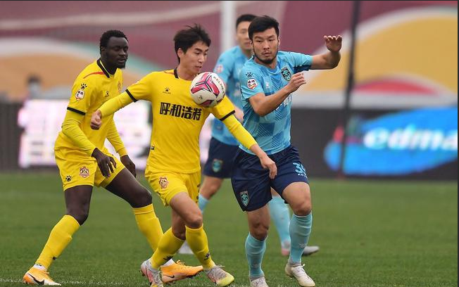 爱游戏登录入口-外教因语言问题难以融入球队，合作受阻的简单介绍