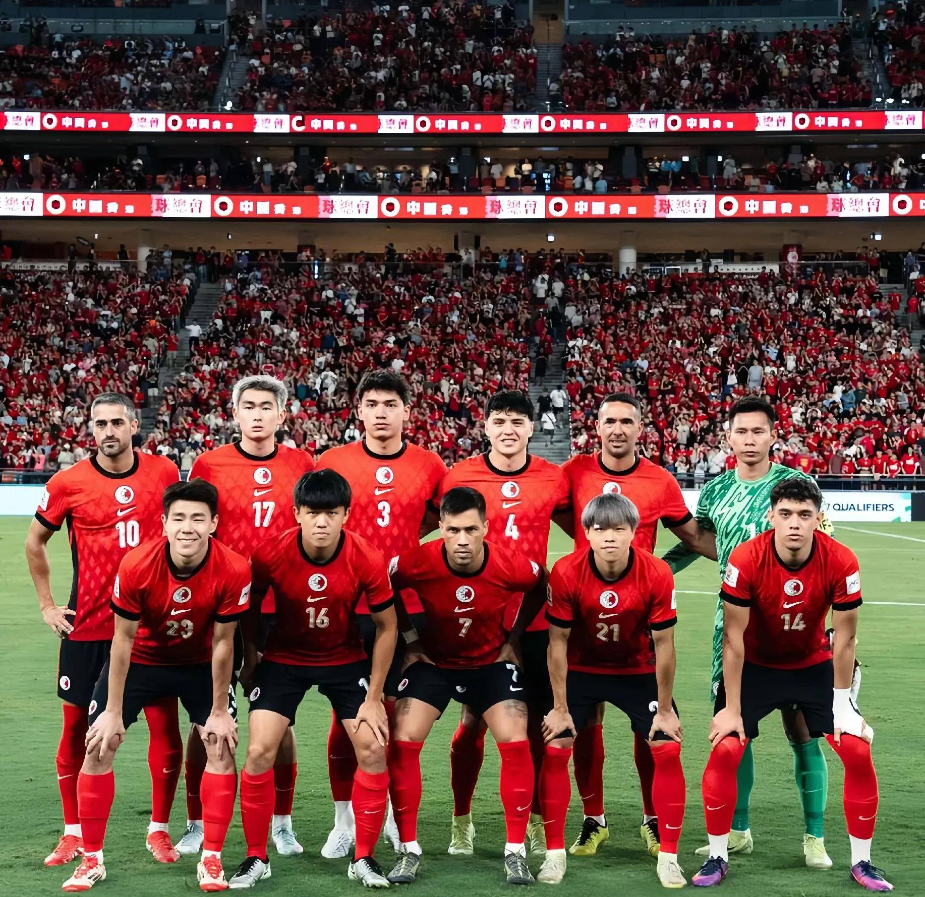 爱游戏官网入口-亚洲球队球员争相角逐首发名额的简单介绍