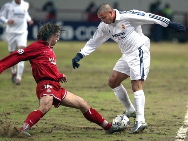 俄罗斯队员在外卡赛事中拼尽全力