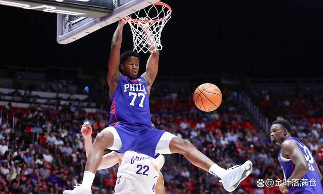 新秀表现异常突出,球队前景一片光明的简单介绍 新秀表现异常突出,球队前景一片光明的简单介绍