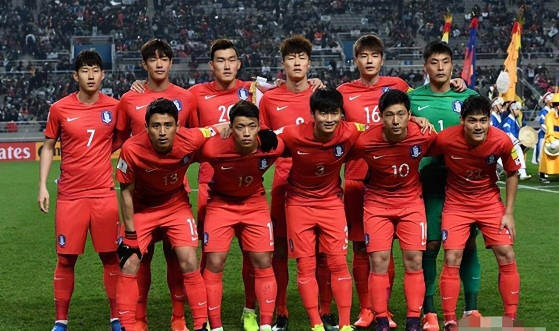 爱游戏网页版入口-韩国足球队迎来新队长，士气高涨